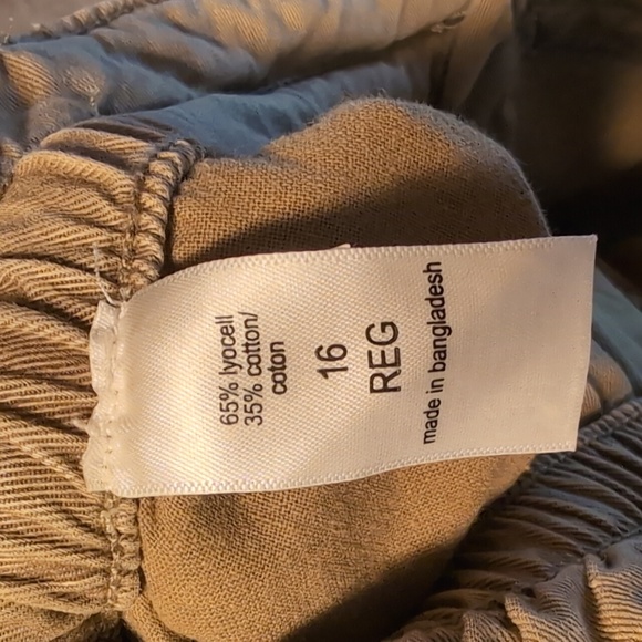 Maurices Khaki Softy Elastic Waist Pencil Skirt Front Slit SZ 16 - Picture 10 of 11